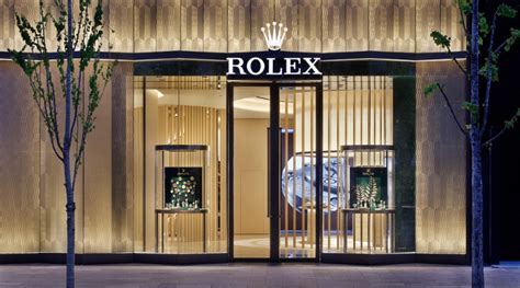 rolex osaka shinsaibashi & tokyo ginza|Official Rolex Website.